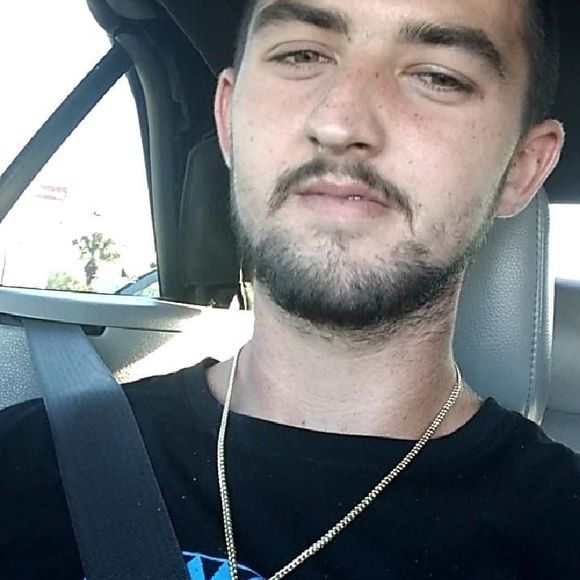 Meet your Posher, Robert - Picture 1 of 1